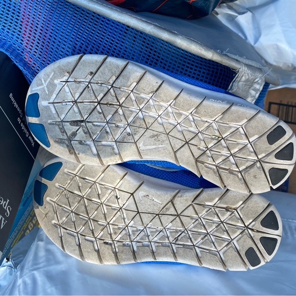 Nike 904259-400 Youth Boy’s Blue White Slip On Sneakers Size 1.5Y - Picture 12 of 12